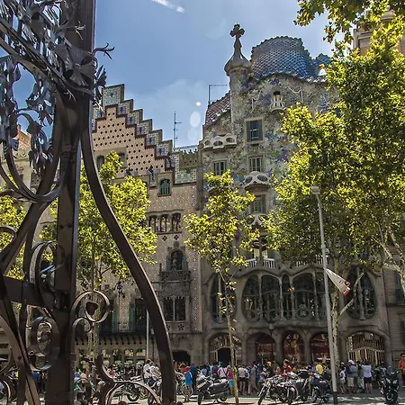 Habitat Rambla Deluxe Apartment Barcelona