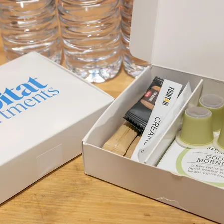 Lägenhet Habitat Rambla Deluxe Barcelona