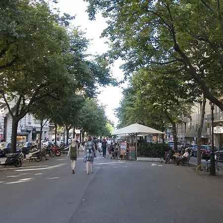 Lägenhet Habitat Rambla Deluxe Barcelona